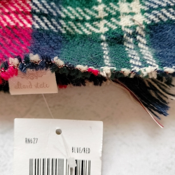 Altar’d State Women's Scarf Tassel Plaid Checks Houndstooth Reversible TAG - Picture 9 of 11